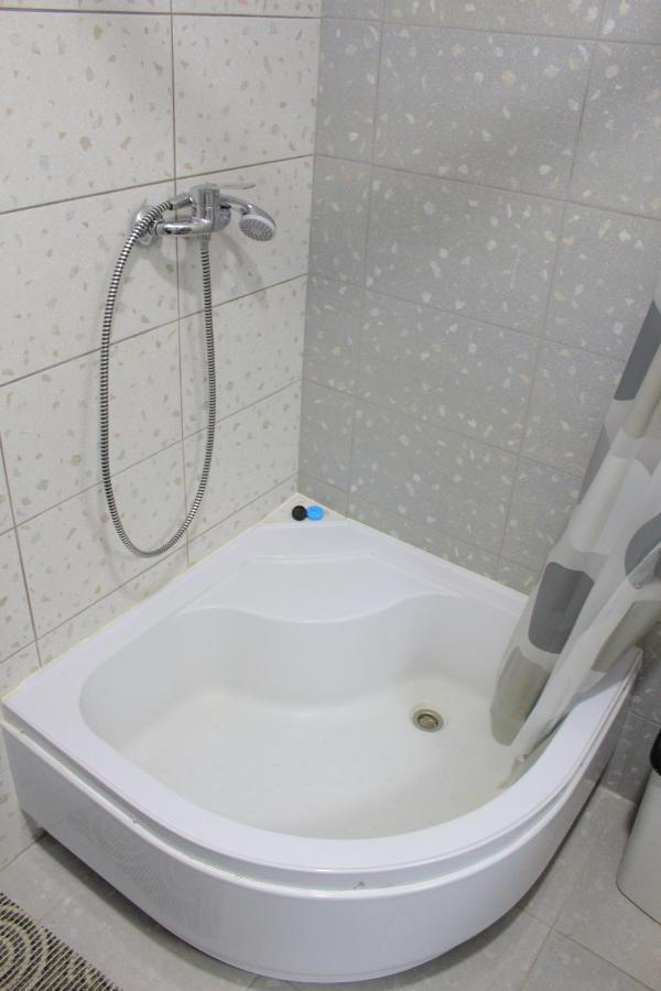 קייב Uneed Rooms Podil מראה חיצוני תמונה