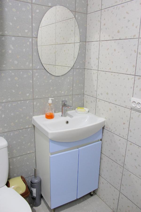 קייב Uneed Rooms Podil מראה חיצוני תמונה